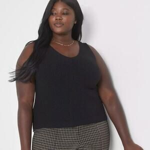 Lane Bryant 22/24 Classic V Neck Cropped Sweater Tank Knit Top